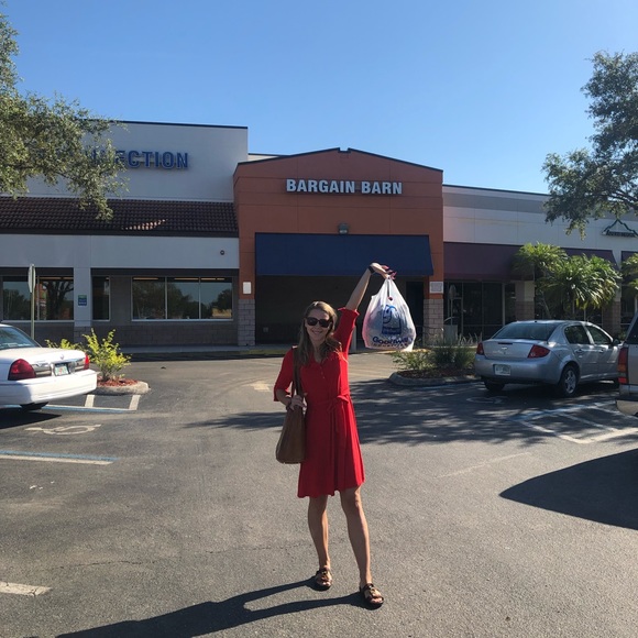 🌻Meet The Seller🌻 - Picture 6 of 7